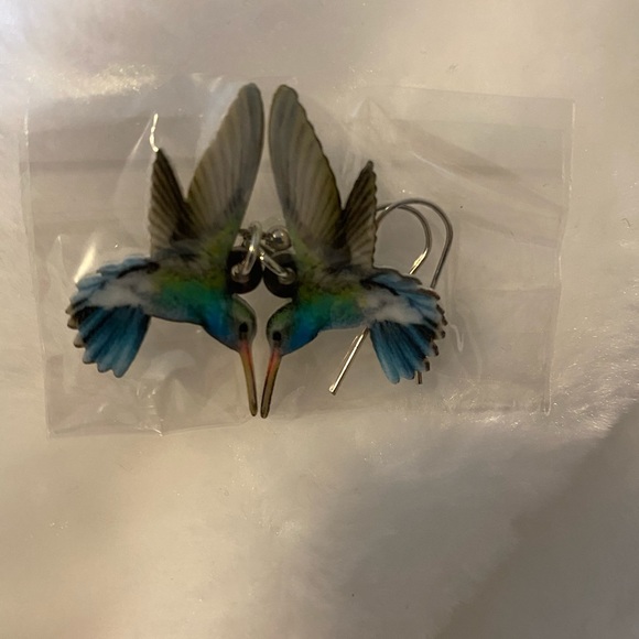 Hummingbird Earrings Acrylic NWT - Picture 7 of 7